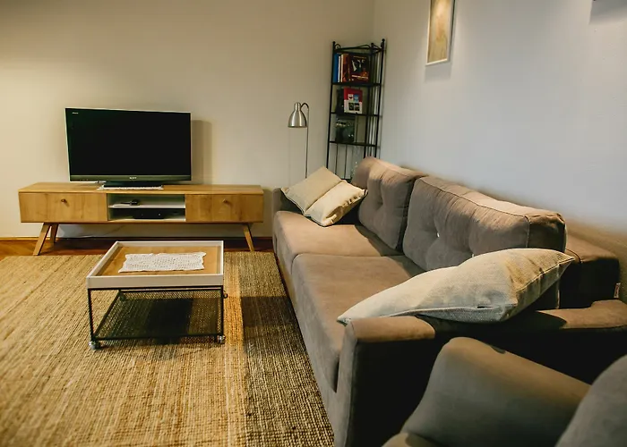 Niepodleglosci 245 - 2Br By Homeprime